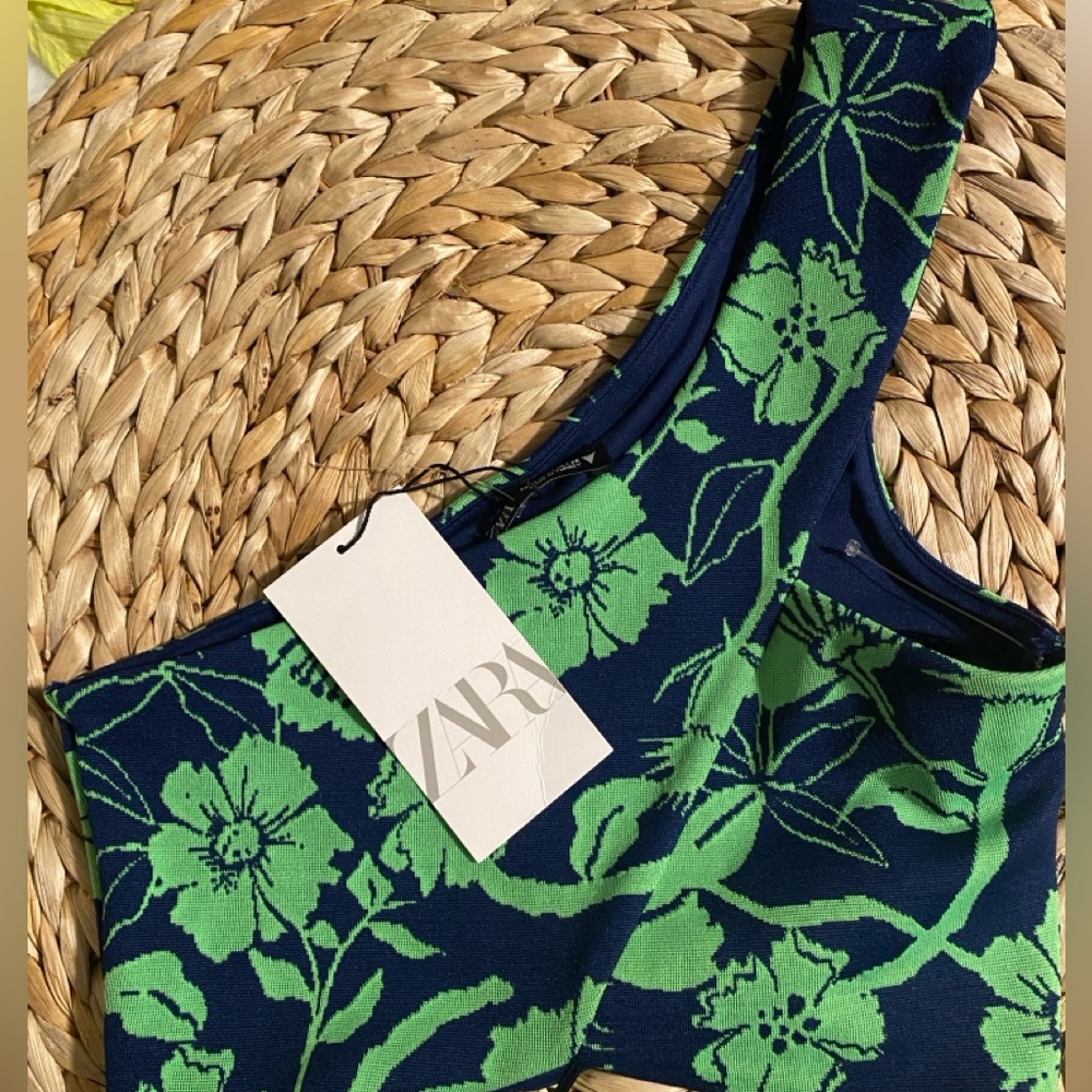 Zara Jacquard Top NWT